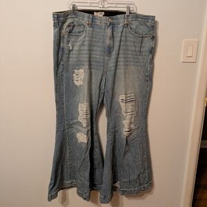 NWT Torrid Festi Sky-High Super Flare Distressed Jeans Size 22 Short